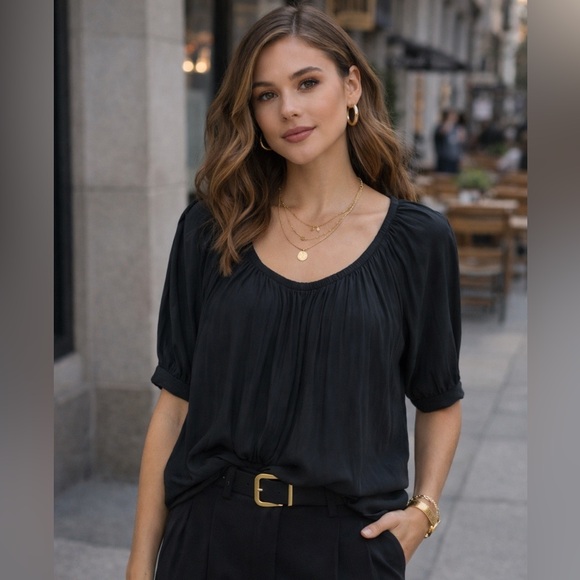 Smythe Tops - Smythe Gypset short sleeve blouse
